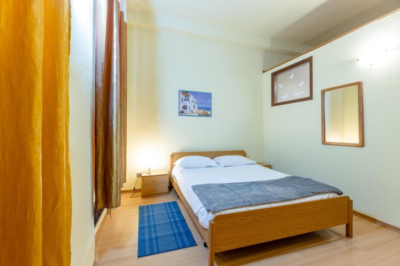 Aosta Centre Apartments - Porta Pretoria 56 Eksteriør billede